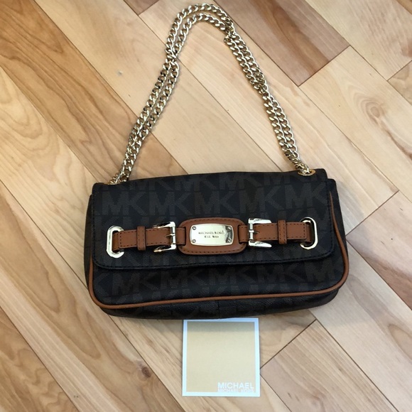 Michael Kors purse - Picture 5 of 6